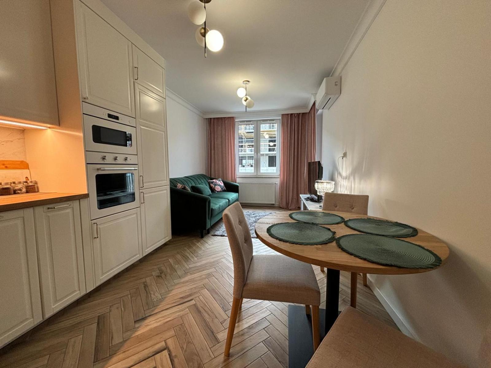 Apartamenty W Centrum Bialegostoku Z Parkingiem W Garazu Podziemnym Białystok Zewnętrze zdjęcie