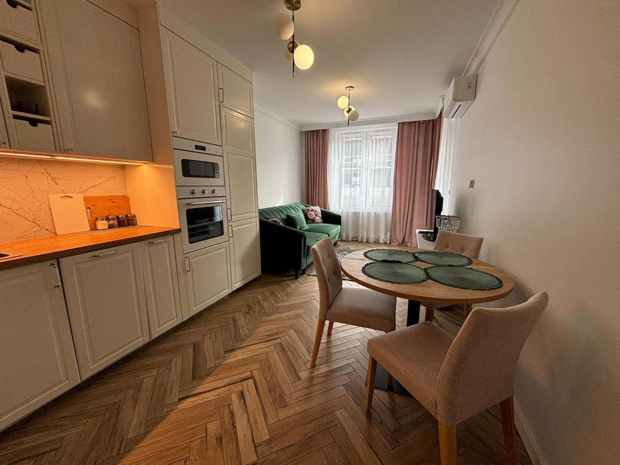 Apartamenty W Centrum Bialegostoku Z Parkingiem W Garazu Podziemnym Białystok Zewnętrze zdjęcie