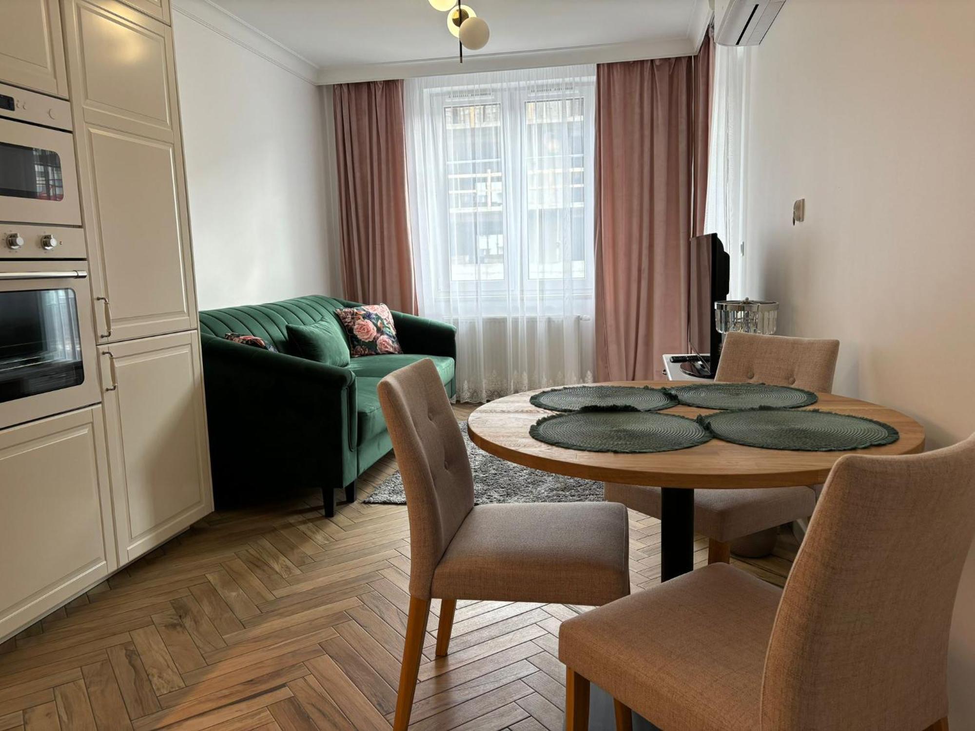 Apartamenty W Centrum Bialegostoku Z Parkingiem W Garazu Podziemnym Białystok Zewnętrze zdjęcie